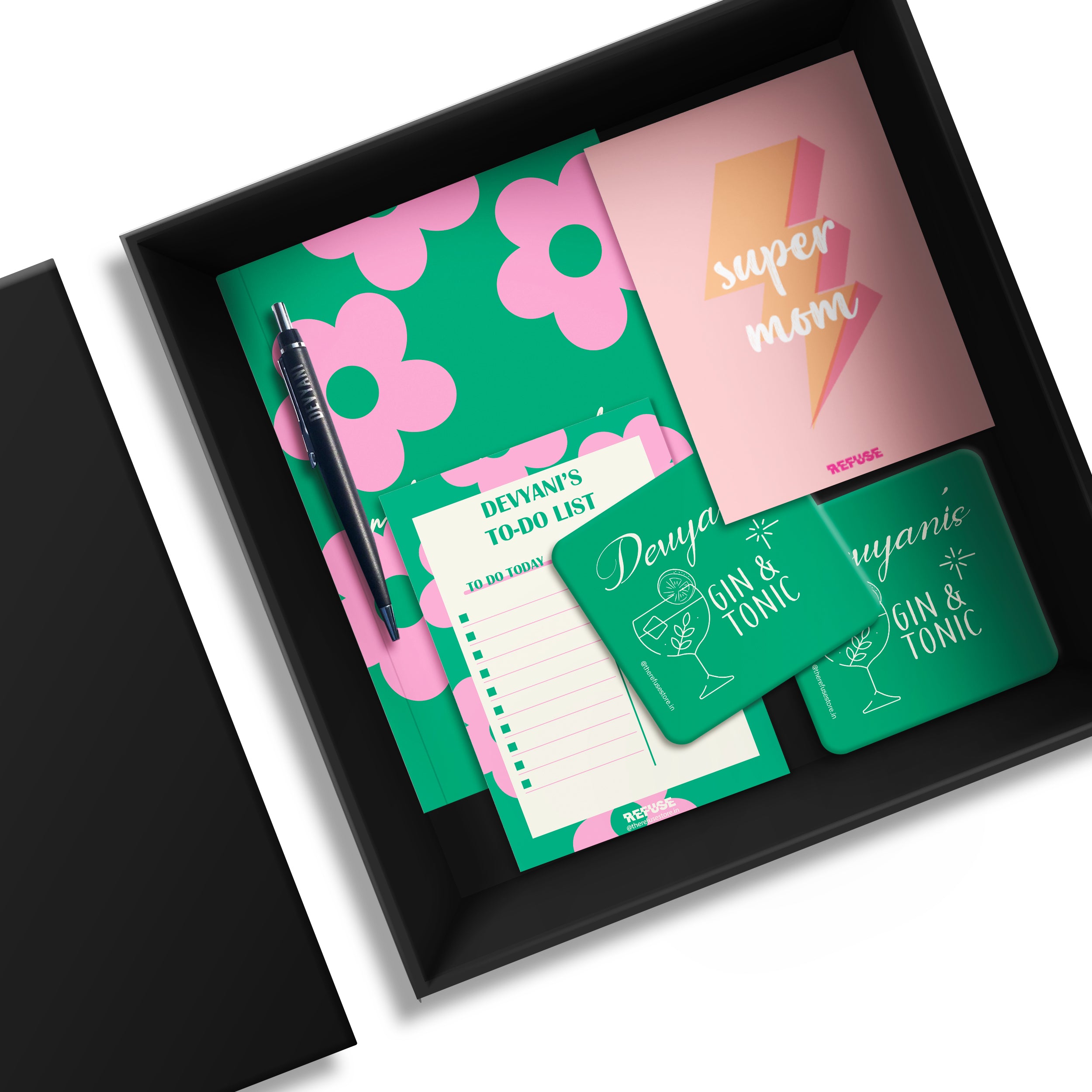 Mums The World Personalised Gift Set