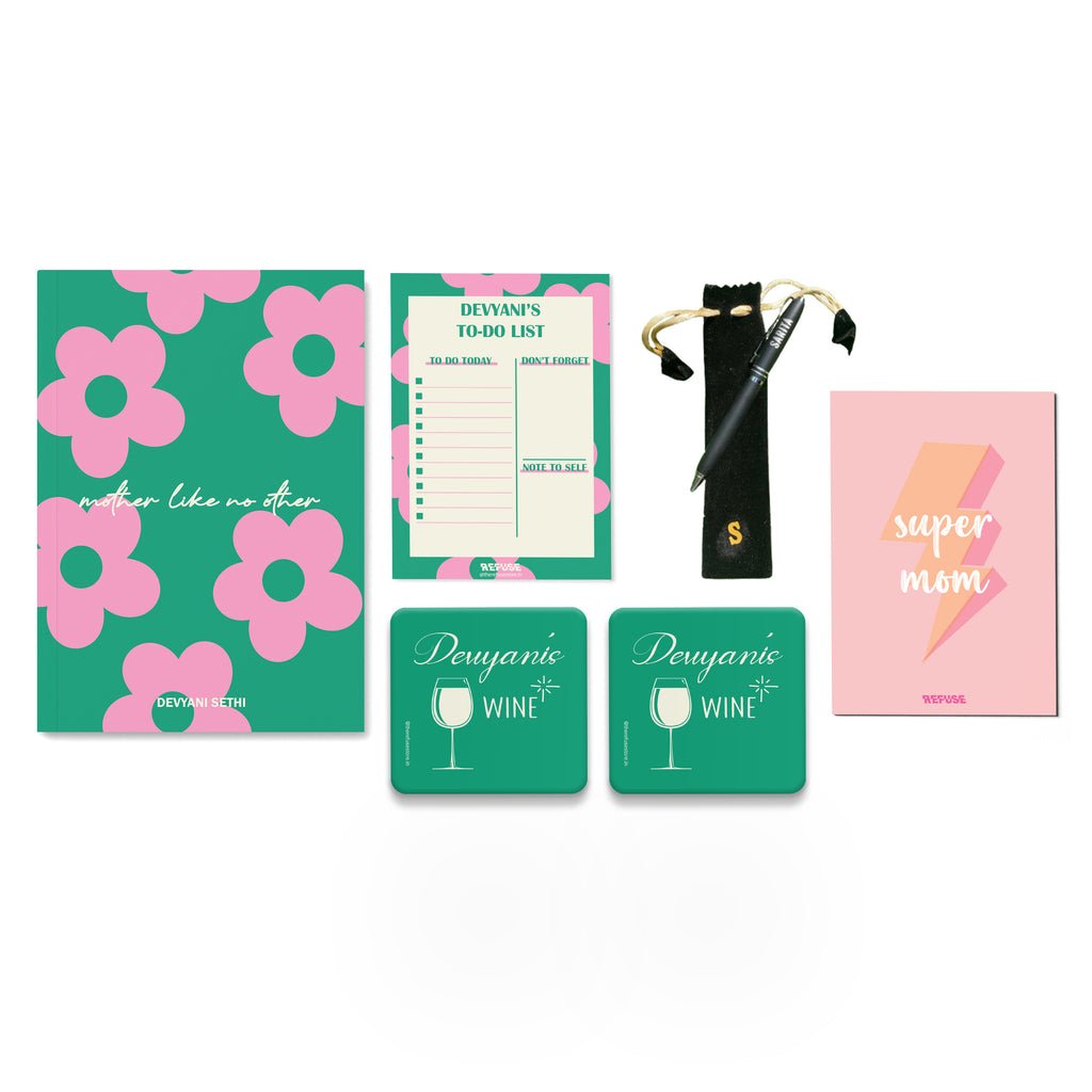 Mums The World Personalised Gift Set