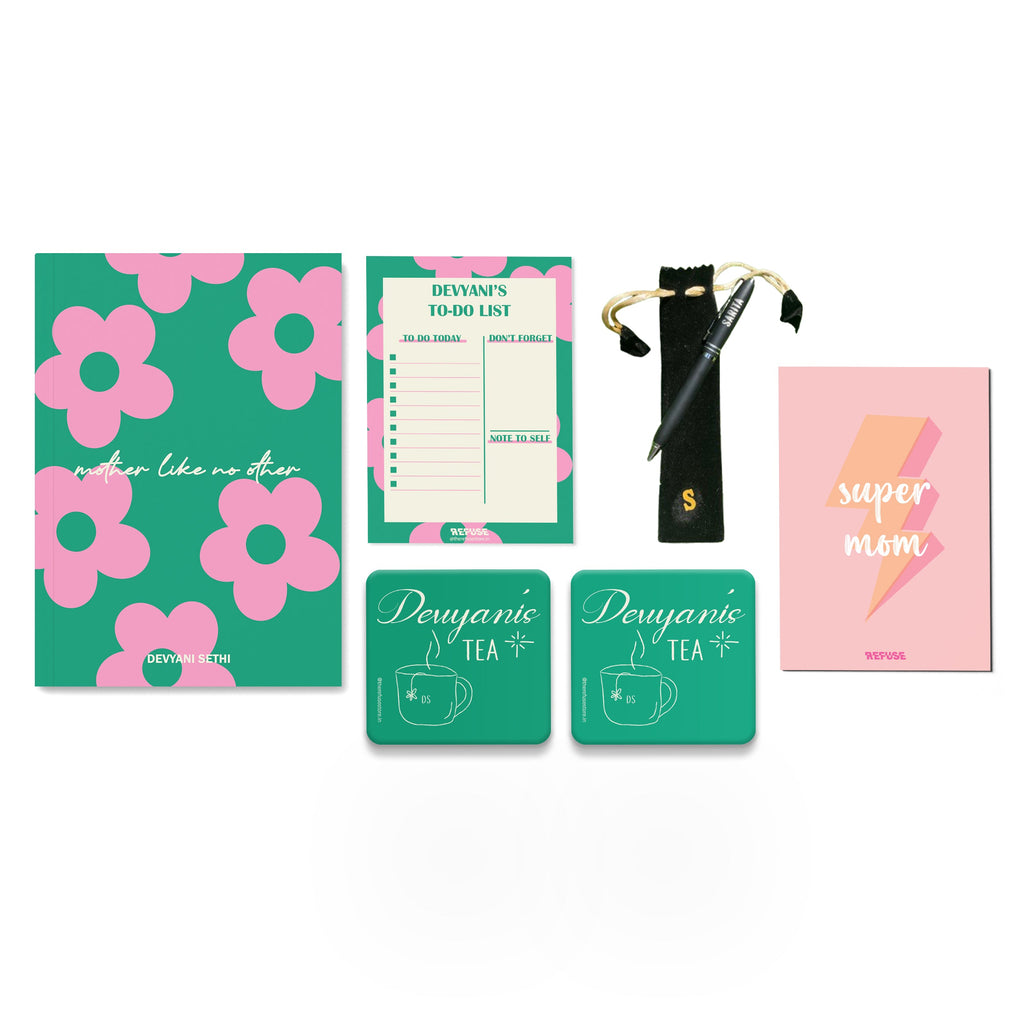 Mums The World Personalised Gift Set