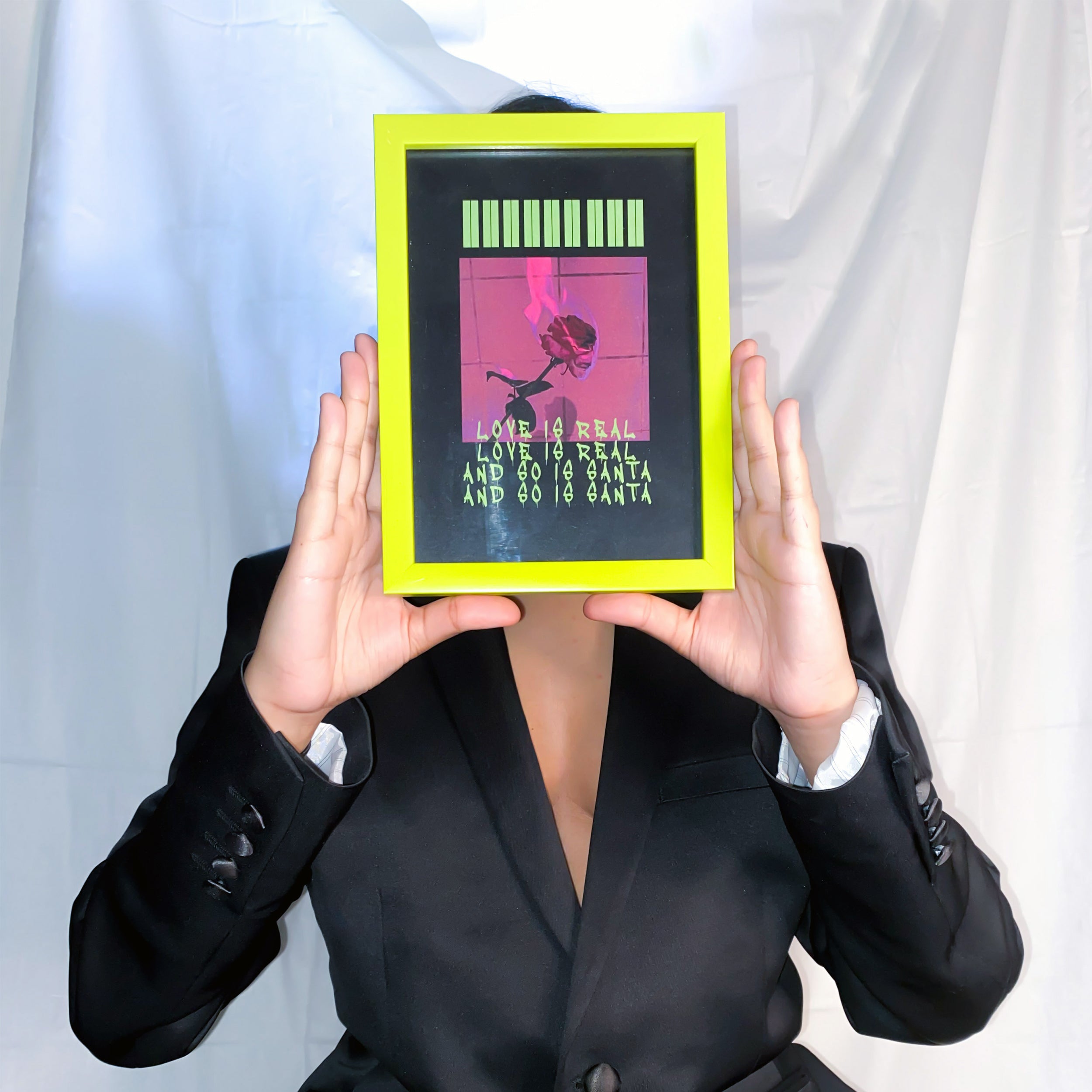 Love Is Real And So Is Santa Poster framed A5