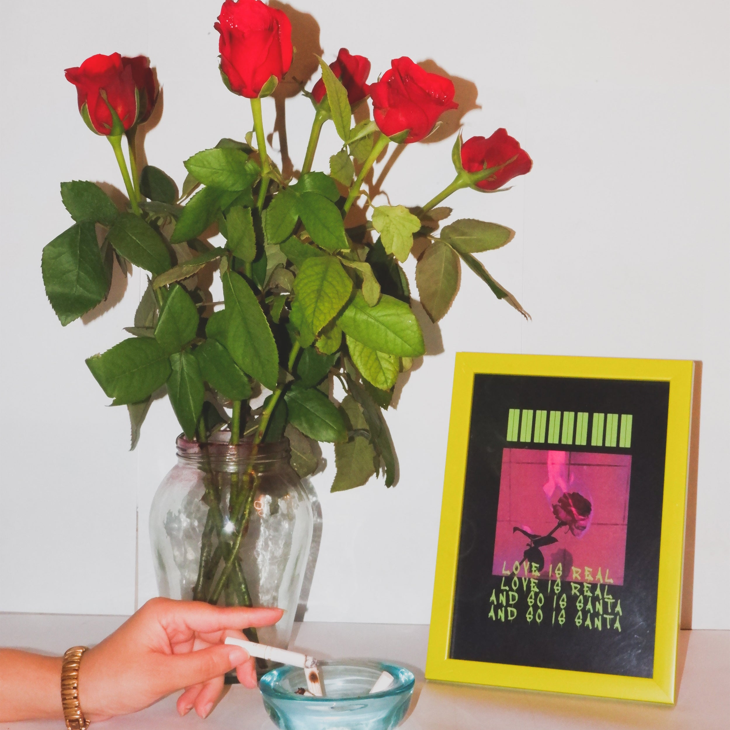 Love Is Real And So Is Santa Poster framed A5