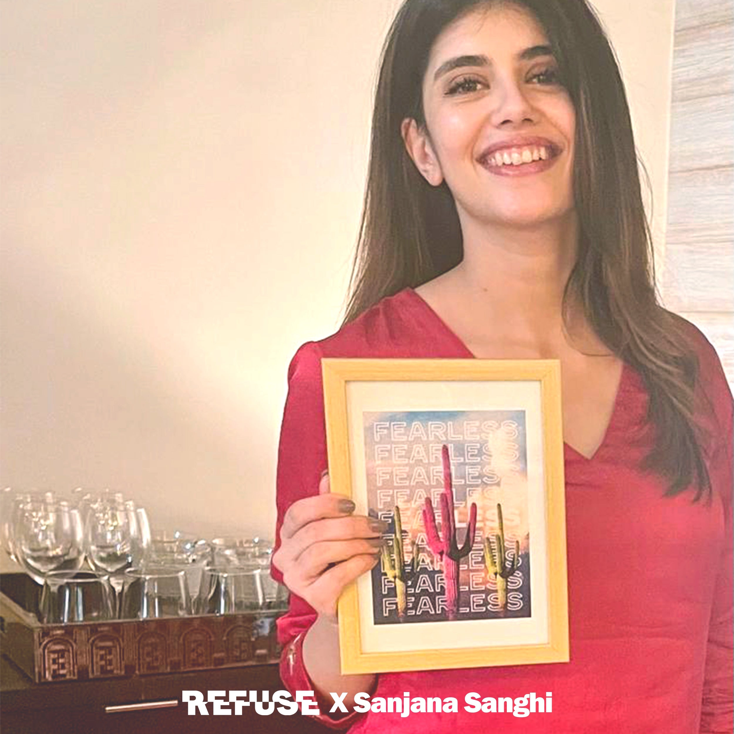 Fearless Poster framed A5